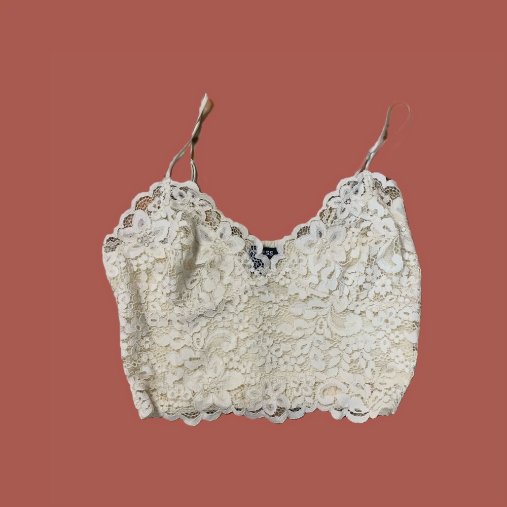 Tiny Lacey lace crop top in size small